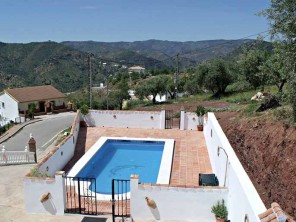 4 Bedroom Casa Las Encinillas with Swimming Pool and Mountain Views in Comares, Andalucia, Spain